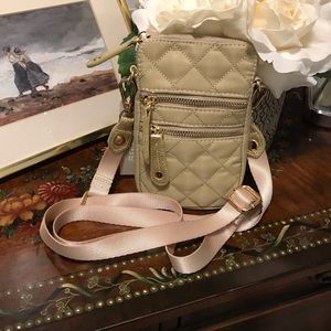 CHICOS Cross Body Cell Phone Purses with Multiple Compartments